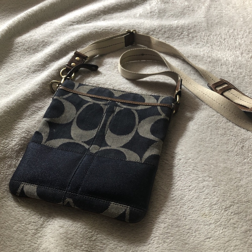Coach Crossbody Bag no. 40758 in Denim Blue